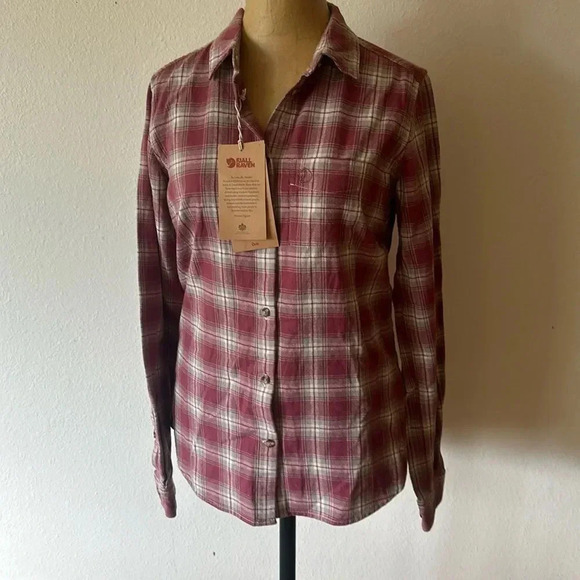 Fjallraven sz XS Ovik Flannel Shirt mesa purple (dusty red) plaid NWT New cond - Picture 1 of 9